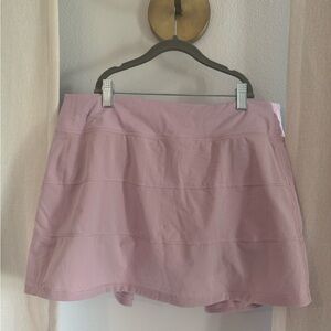 Lululemon Pace Rival Long skirt size 10. Light pink. Like new. No wear at all.